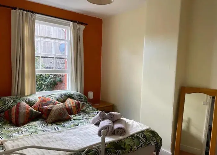 Homestay In The Heart Of Avalon